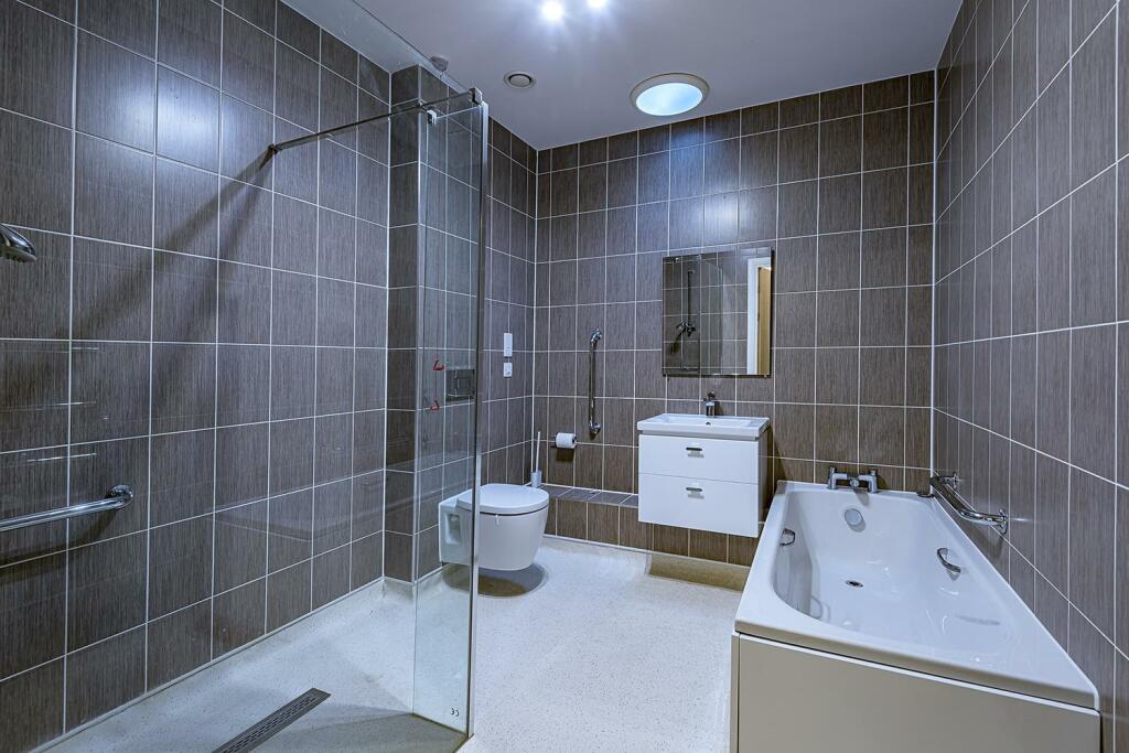 Additional image 8 of Ravenshaw Court, Four Ashes Road, Bentley Heath