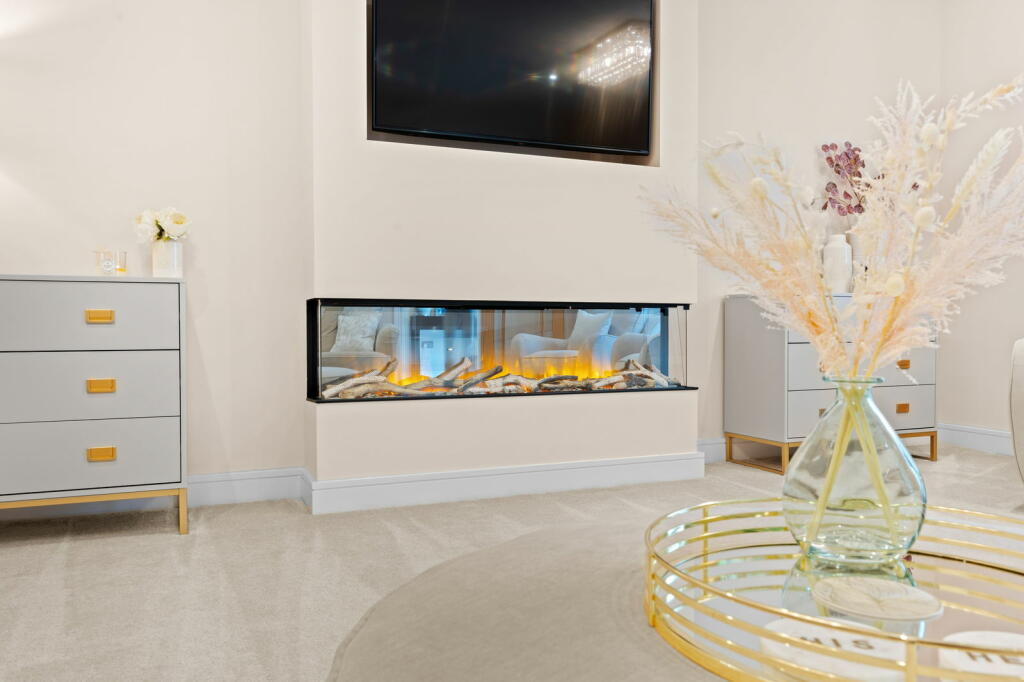 Additional image 10 of Heathfield House, 3 Oaks View Rise