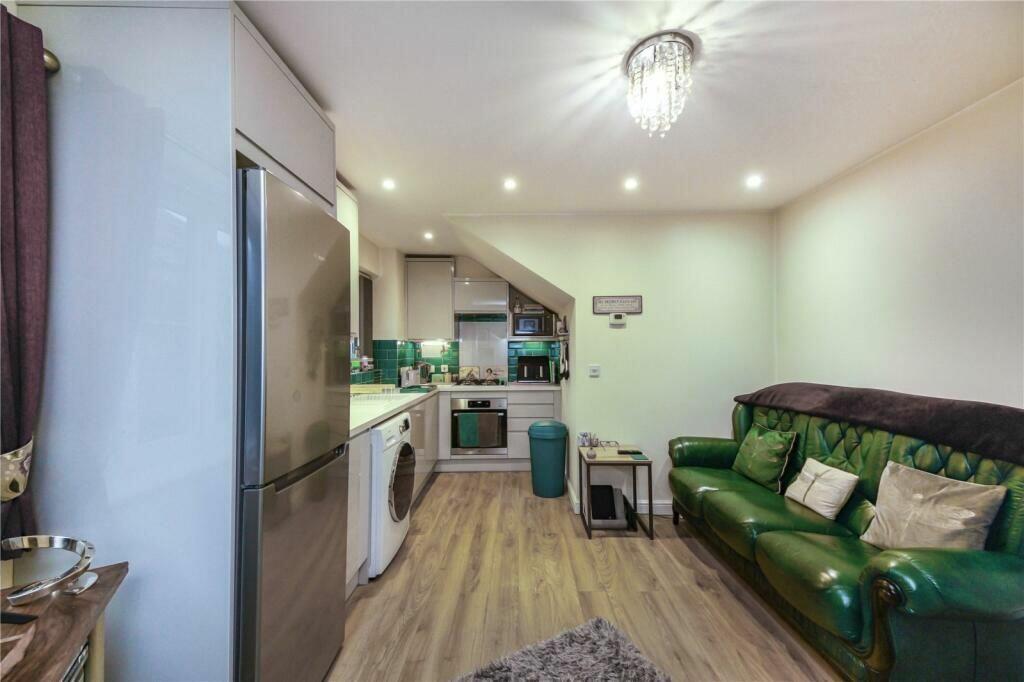 Additional image 4 of Collingtree Court, Olton, Solihull, B92