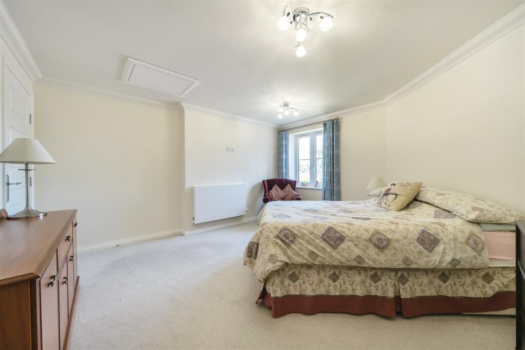 Additional image 6 of Eleanor Lodge, Knowle