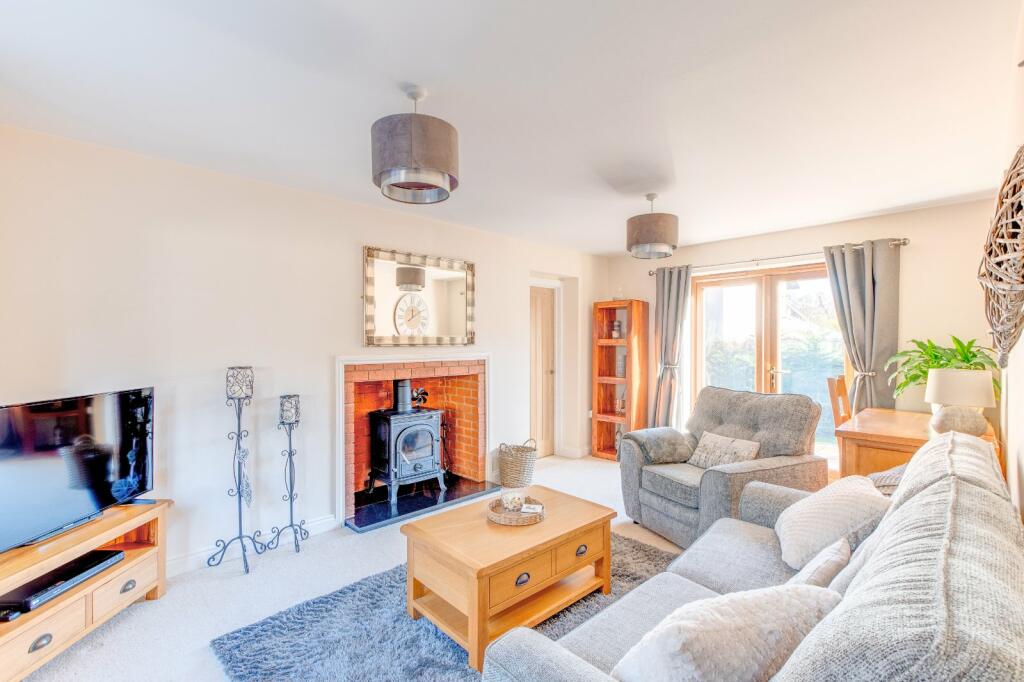 Additional image 3 of Upper Hall Close, Ipsley, Redditch, B98