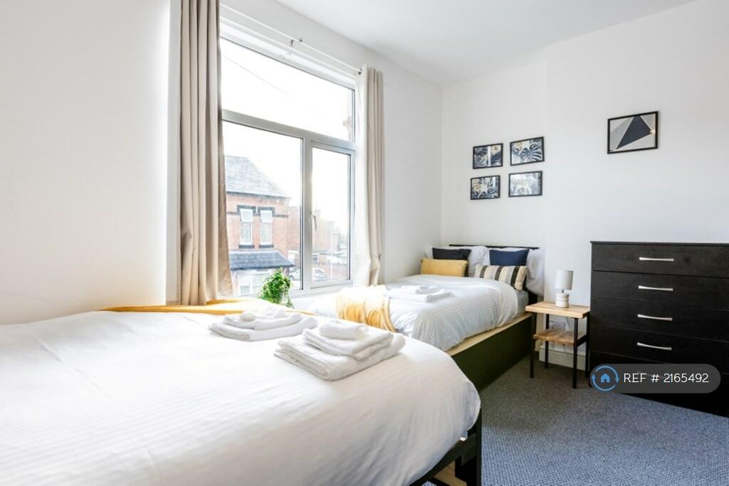 Additional image 32 of Poplar Road, Smethwick, B66