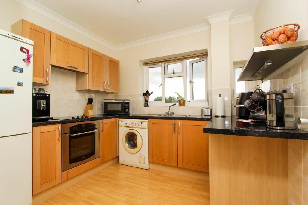 Additional image 8 of Kings Court, Hill Village Road, Four Oaks, B75