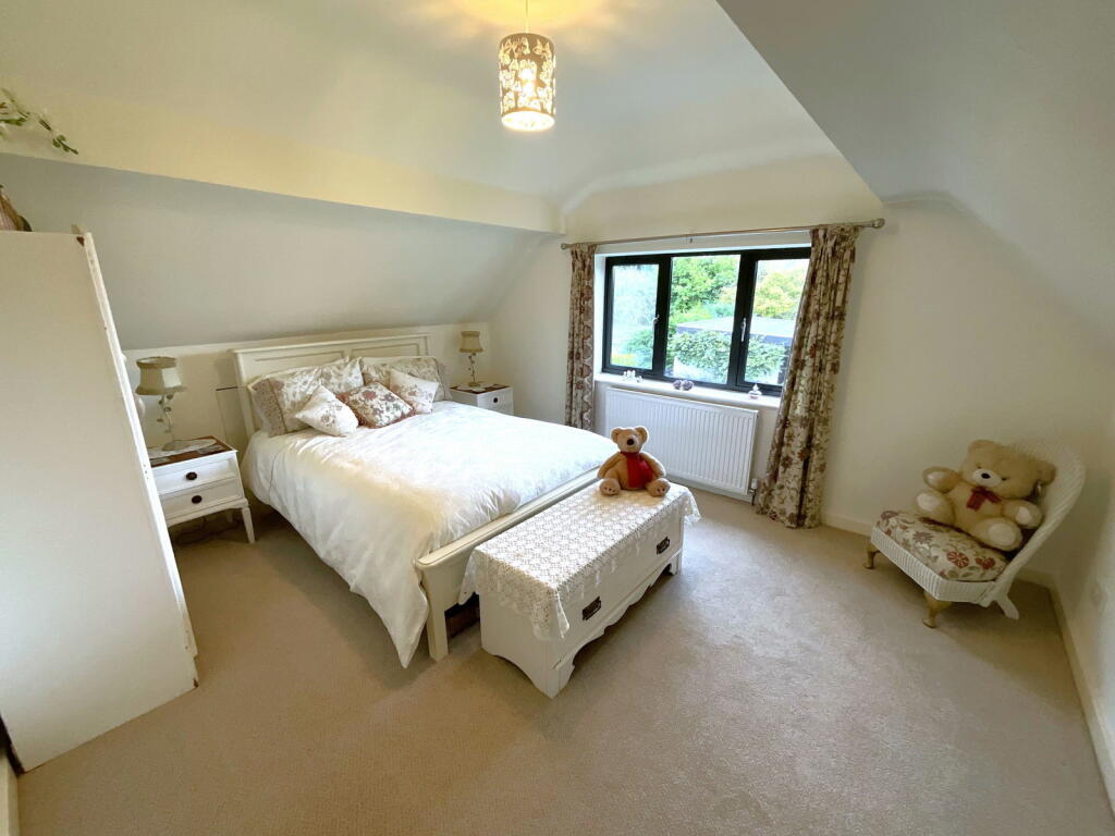 Additional image 16 of HALESOWEN, Newfield Crescent