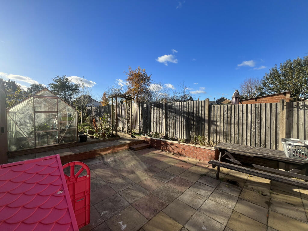 Additional image 10 of Wixford Grove, Shirley