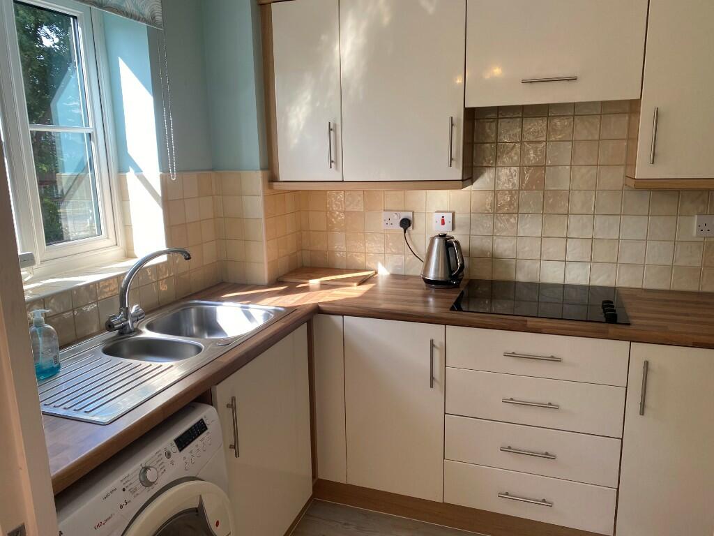 Additional image 4 of 14 Grange Court, 298 Warwick Road, Solihull, West Midlands, B92 7GL