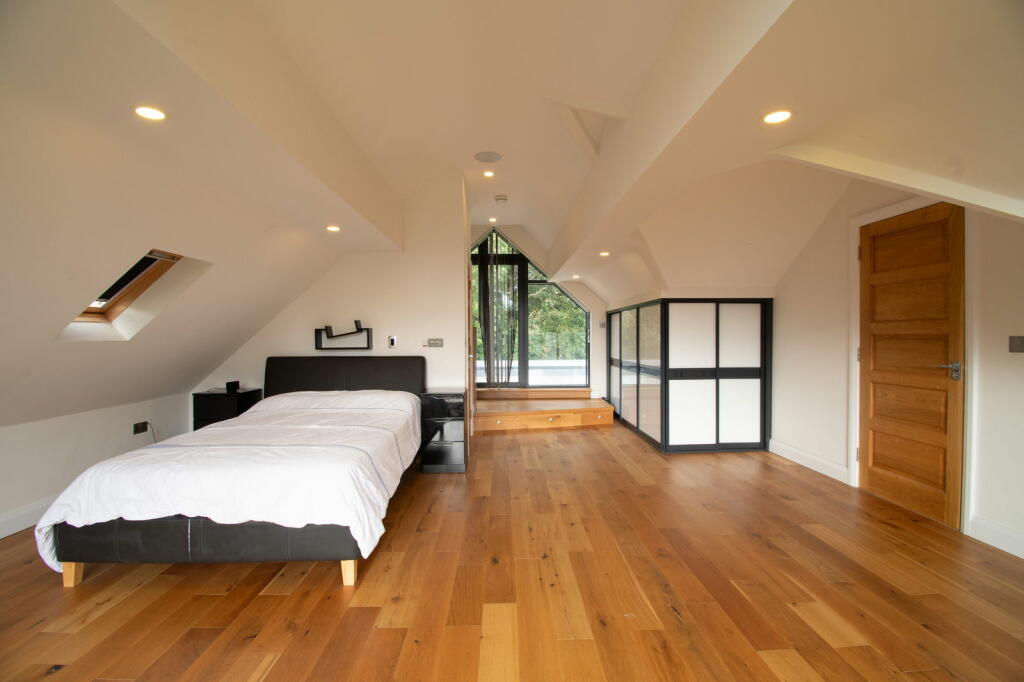 Additional image 35 of Roman Park, Roman Lane, Little Aston Park