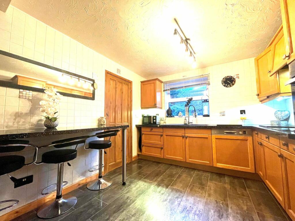 Additional image 8 of Stable Croft, West Bromwich, B71