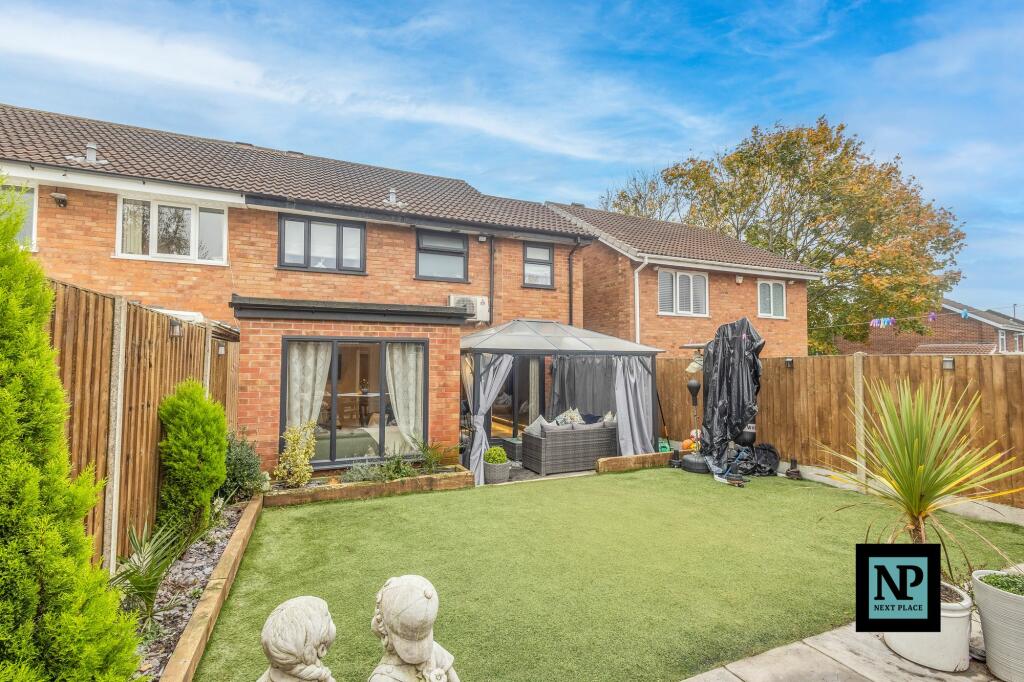 Additional image 28 of Foxglove, Amington, B77