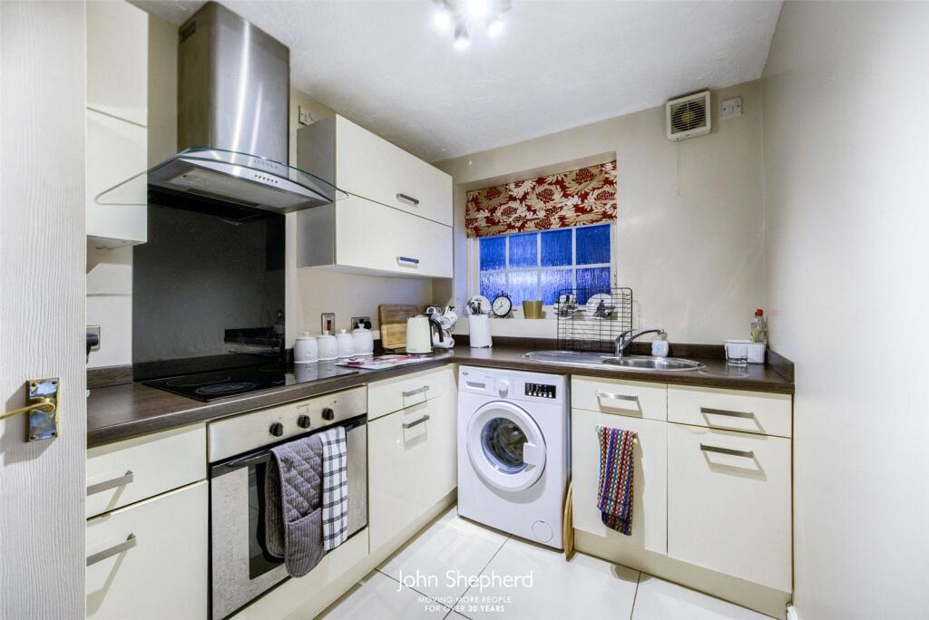 Additional image 10 of Warwick Road, Solihull, West Midlands, B92