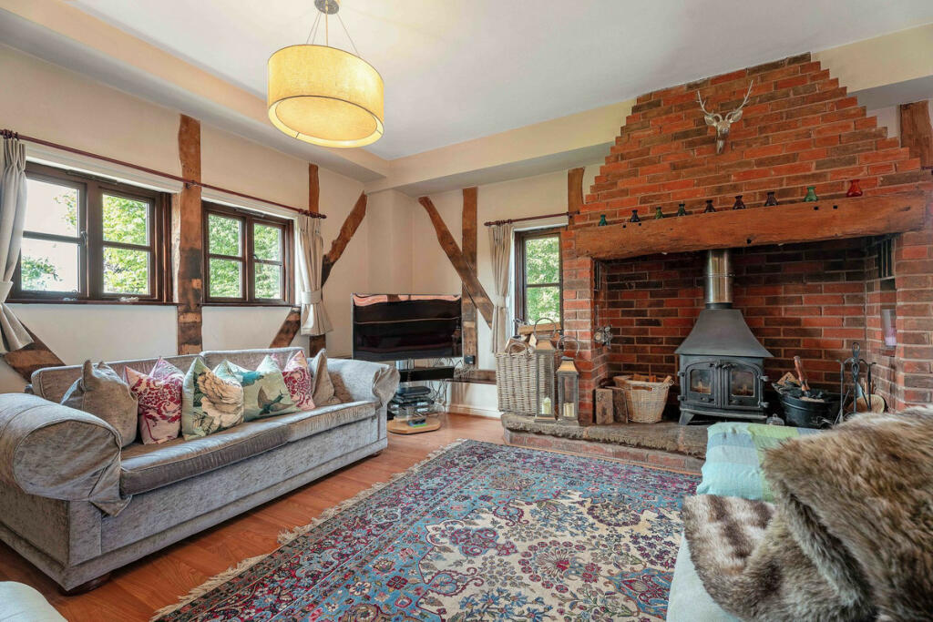 Additional image 10 of Astwood Lane Hanbury Bromsgrove, Worcestershire, B60 4BL