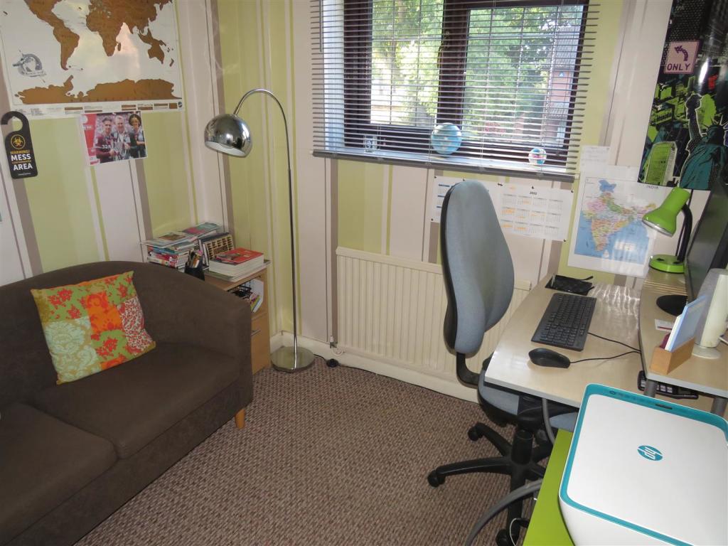 Additional image 17 of Castle Hills Drive, Castle Bromwich