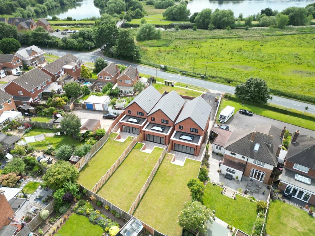 Additional image 3 of Coventry Road, Kingsbury, Tamworth, Warwickshire, B78