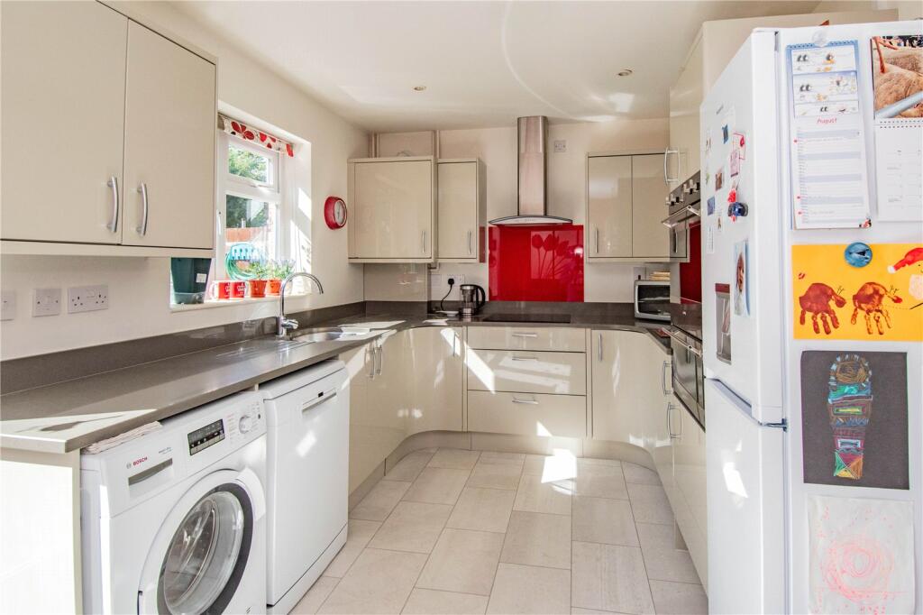 Additional image 19 of Catkins Close, Catshill, Bromsgrove, Worcestershire, B61