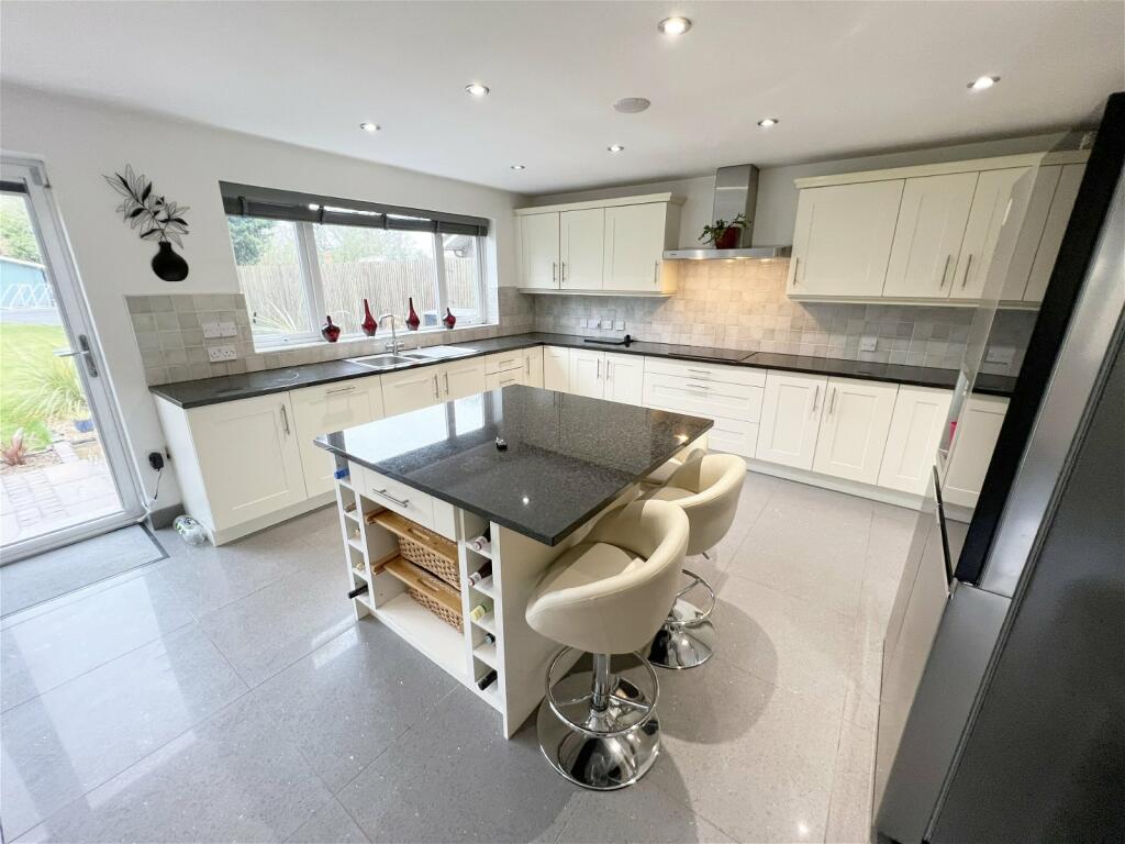 Additional image 5 of Birchy Close, Dickens Heath, Solihull