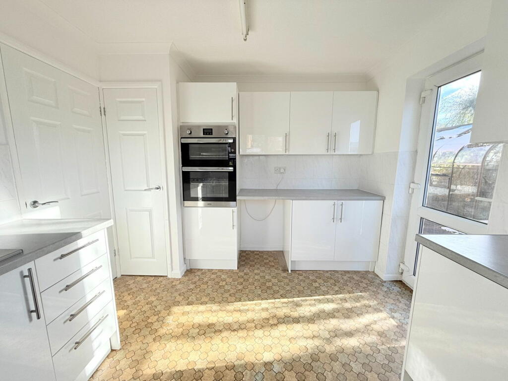 Additional image 5 of Gedney Close, Shirley