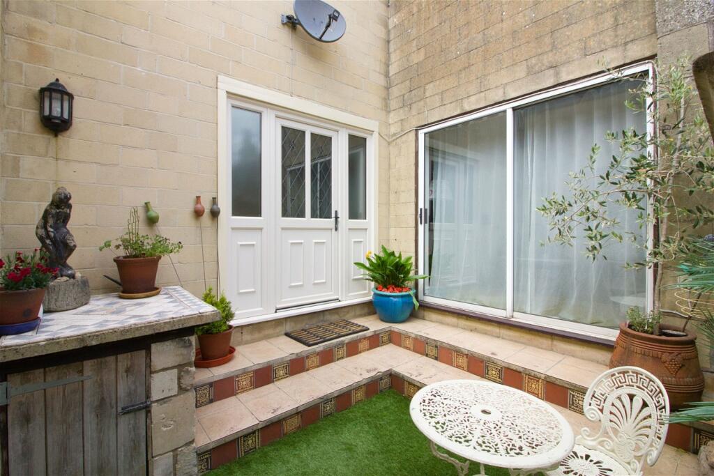 Additional image 16 of Casa Dali, Upper East Hayes