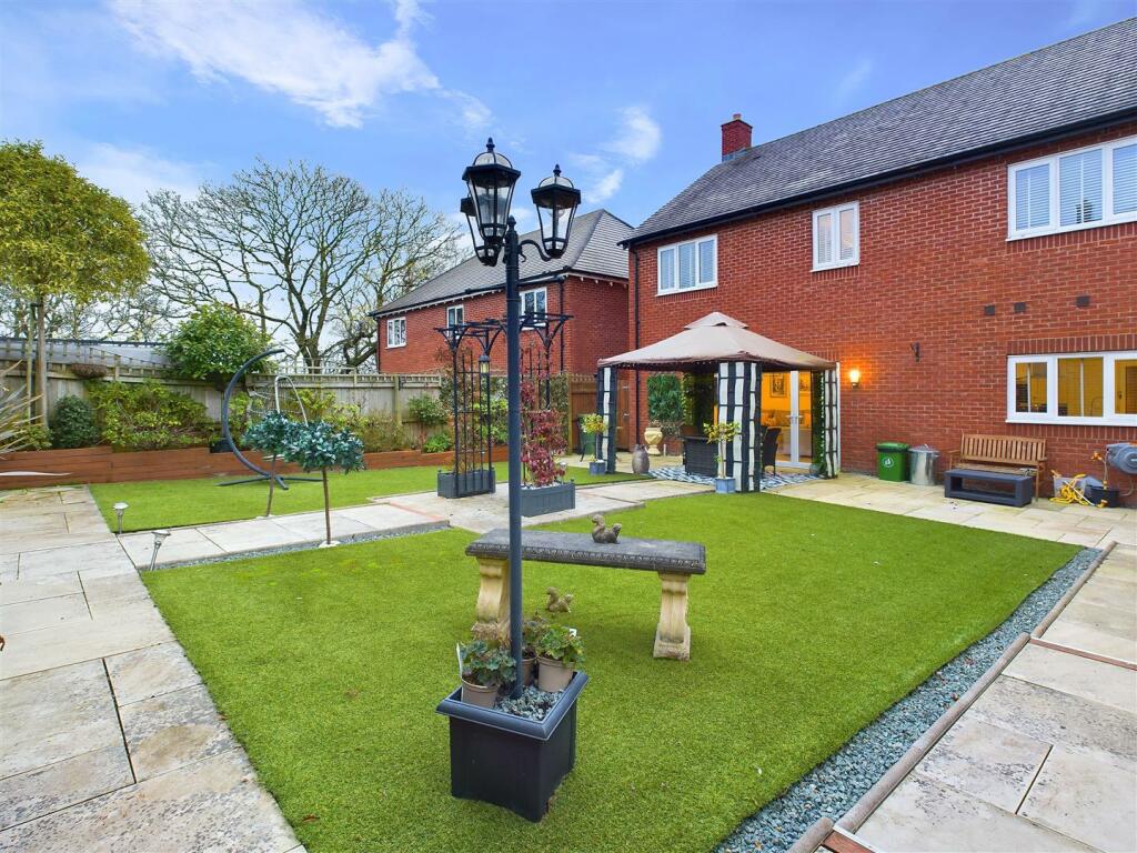 Additional image 41 of Cornflower Close, Tamworth