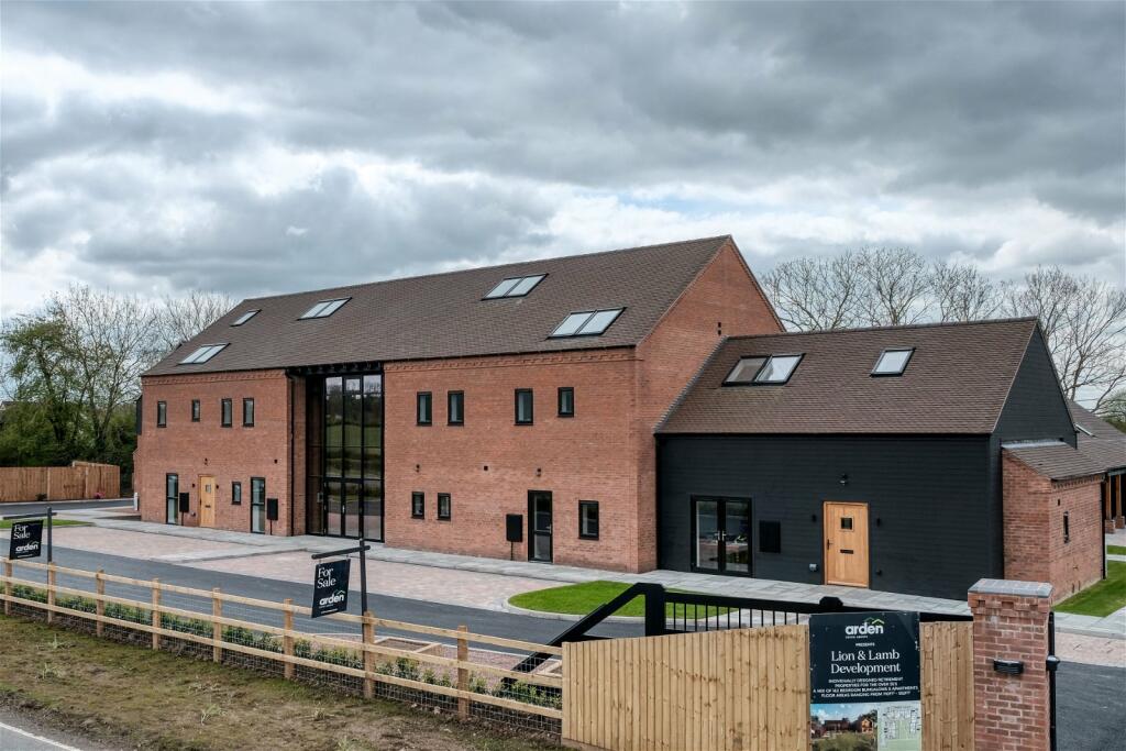 Additional image 7 of 4 Lion & Lamb Barns, Droitwich Road, Bradley Green B96 6RP