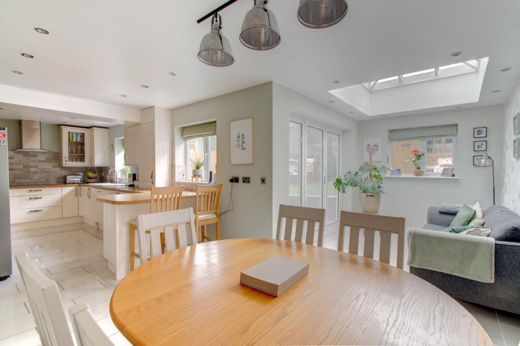 Additional image 2 of Fairey Street, Cofton Hackett, Birmingham, Worcestershire, B45