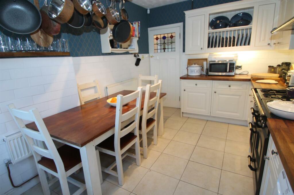 Additional image 15 of Beauty Bank, Cradley Heath