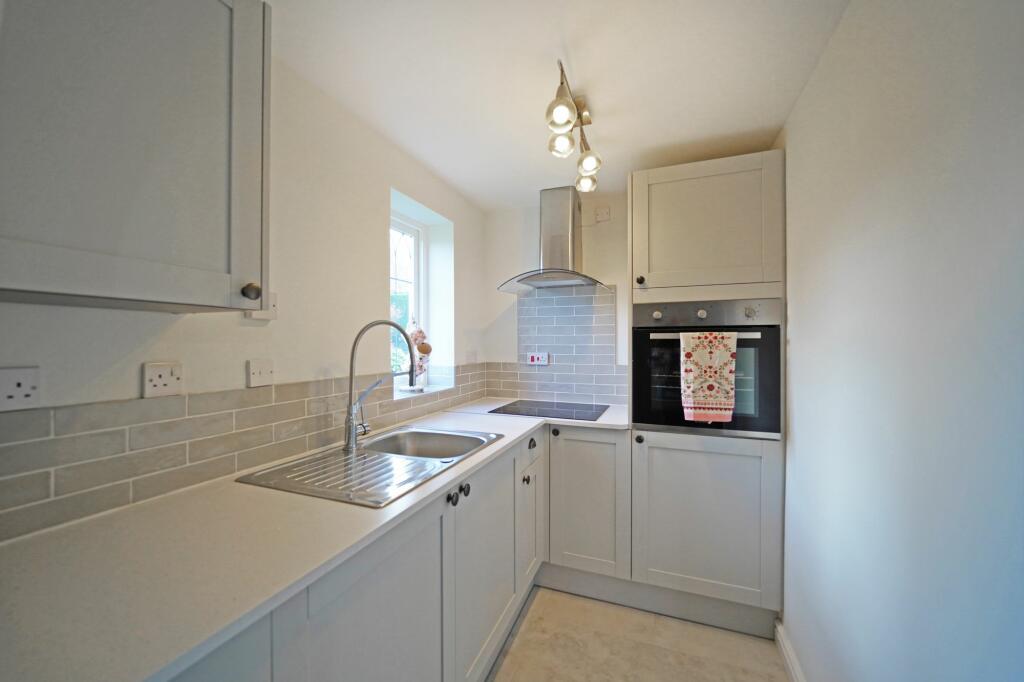 Additional image 6 of Yew Tree Close, Lapworth, B94