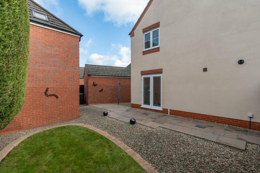 Additional image 19 of Dixon Close, Enfield, Redditch, B97