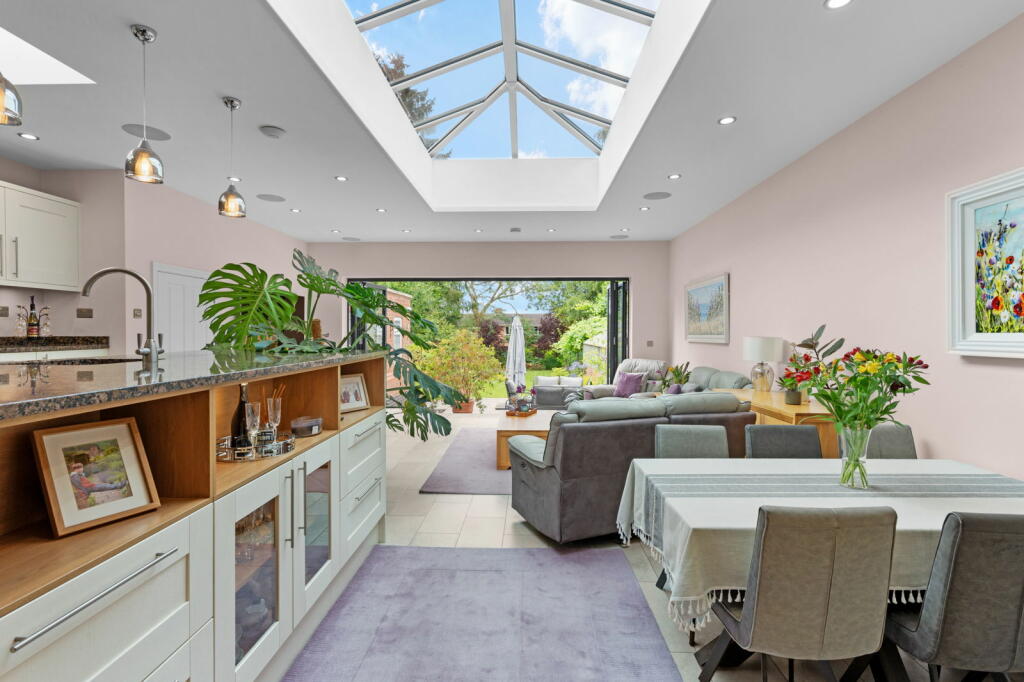 Additional image 4 of Kineton Green Road, Solihull, B92 7EF
