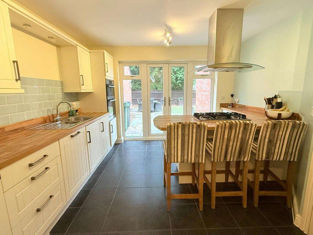 Additional image 5 of The Hills, Padbury Close, Redditch, B98 9AG