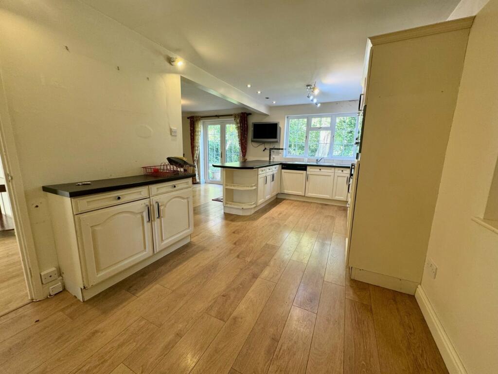 Additional image 3 of Welcombe Grove, Solihull, West Midlands, B91