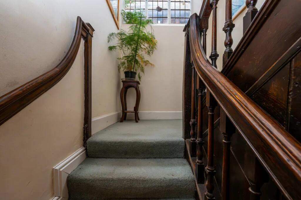 Additional image 22 of High Street, Henley-in-Arden, Warwickshire, B95