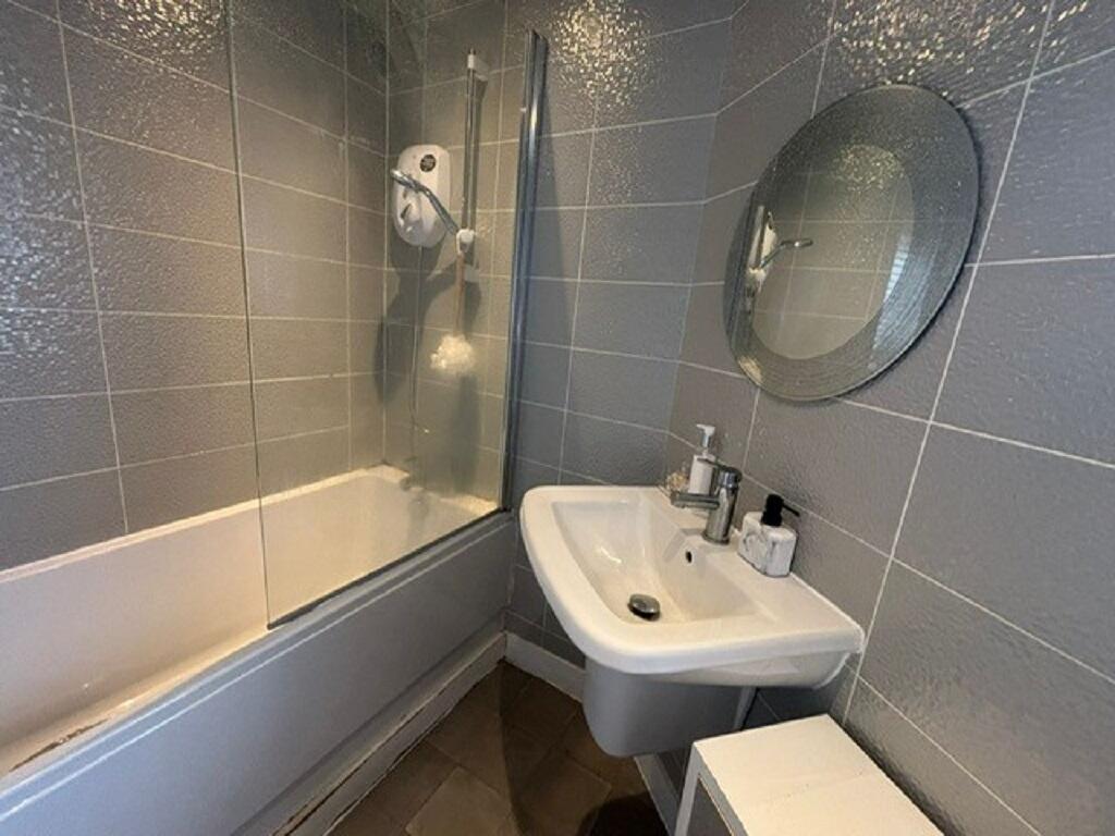 Additional image 9 of St. Vincent Crescent, West Bromwich