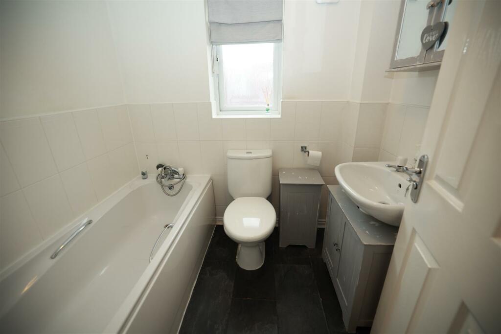 Additional image 10 of Hawksworth Crescent, Chelmsley Wood