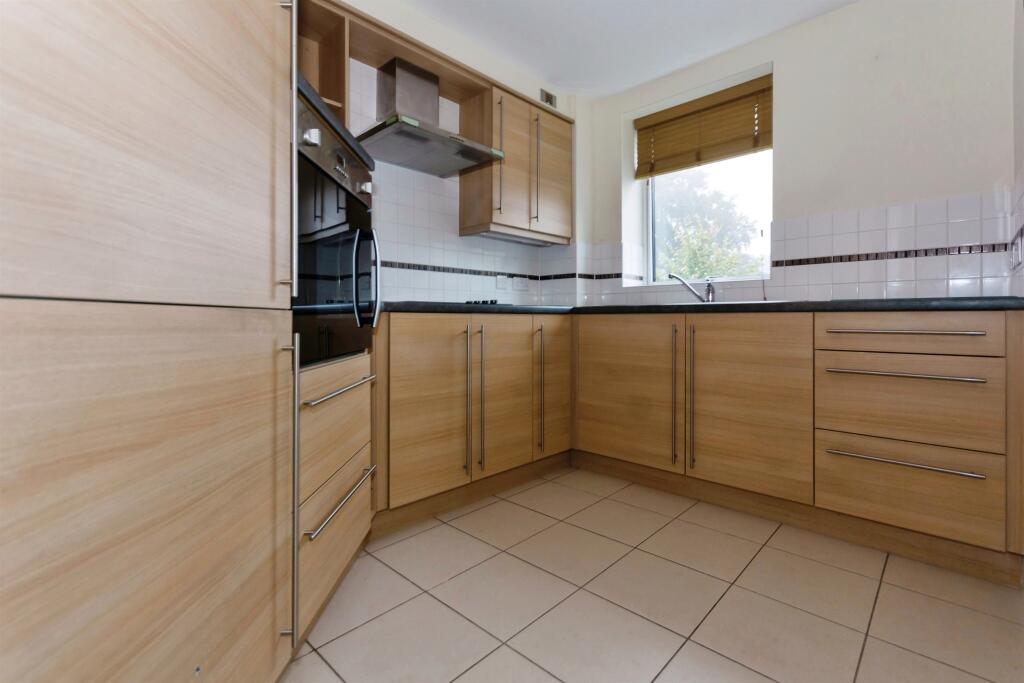 Additional image 8 of Stratford Road, Shirley, Solihull