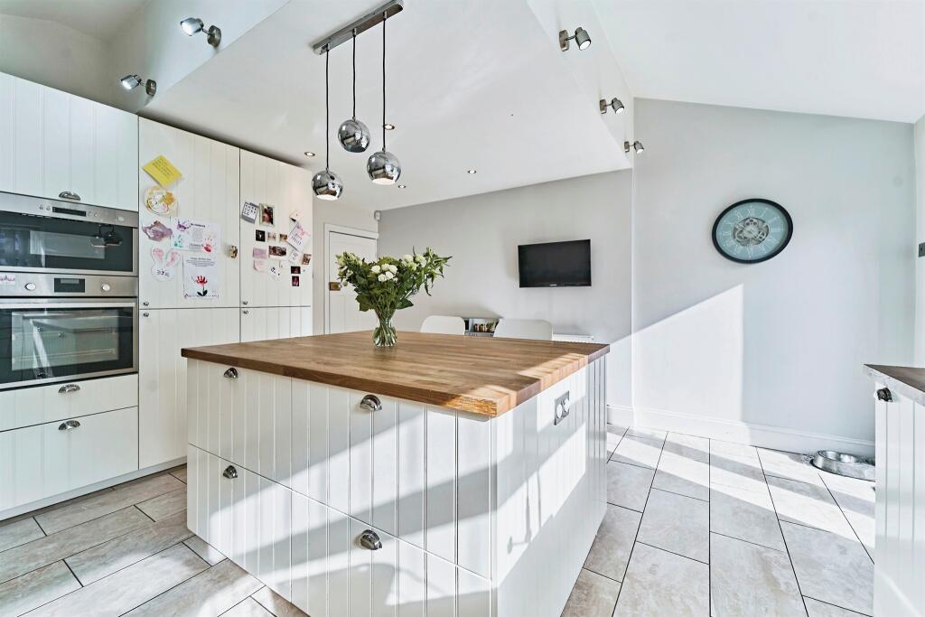 Additional image 10 of Walsall Road, West Bromwich