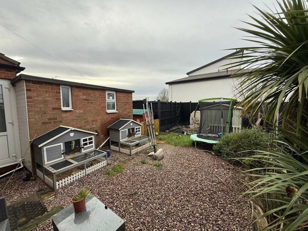 Additional image 19 of Wallace Rise, Cradley Heath, B64 7LP
