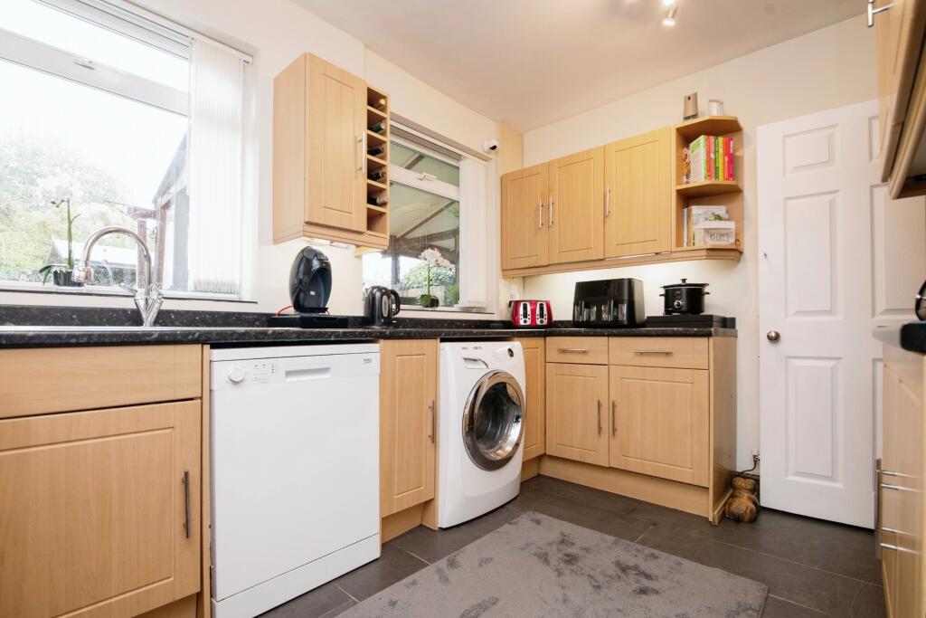 Additional image 6 of Middle Meadow Avenue, Birmingham, B32