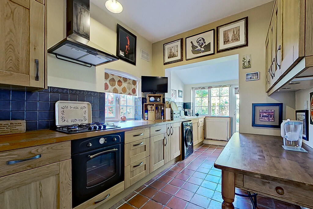 Additional image 4 of Whitehouse Common Road, Sutton Coldfield