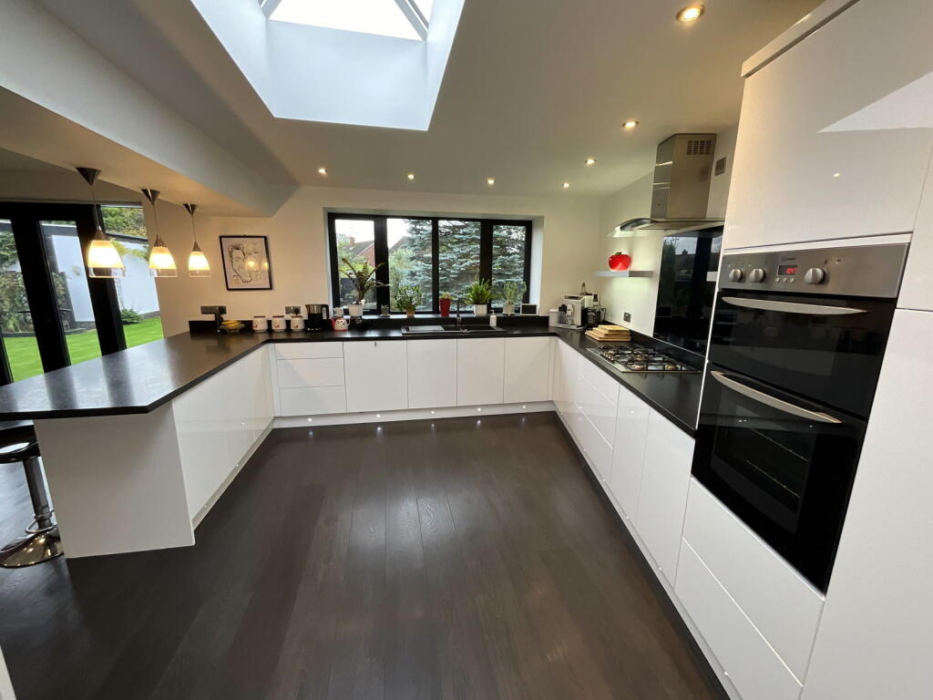 Additional image 6 of HALESOWEN, Newfield Crescent