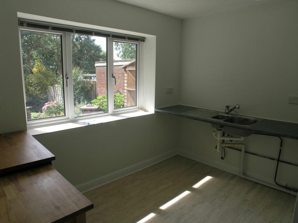 Additional image 13 of CRADLEY HEATH, High Haden Road