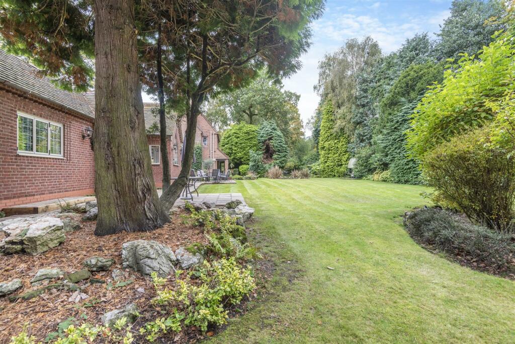 Additional image 41 of Talbot Avenue, Little Aston