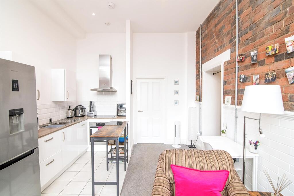 Additional image 8 of Crocketts Lane, Smethwick