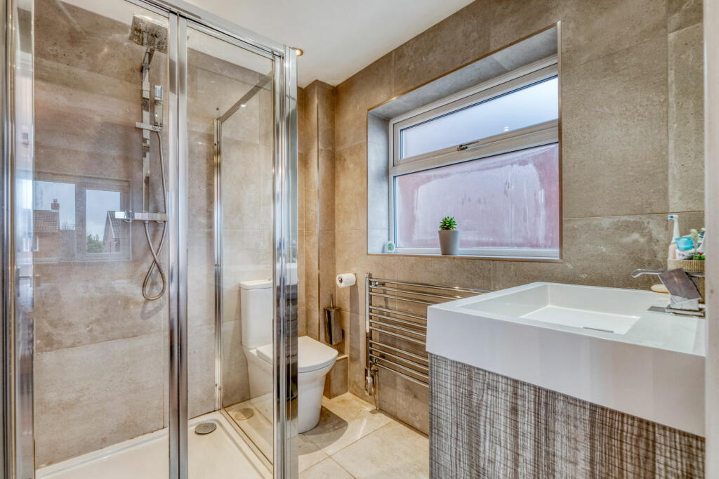 Additional image 9 of Hill Rise View, Lickey End, Bromsgrove, B60 1GA