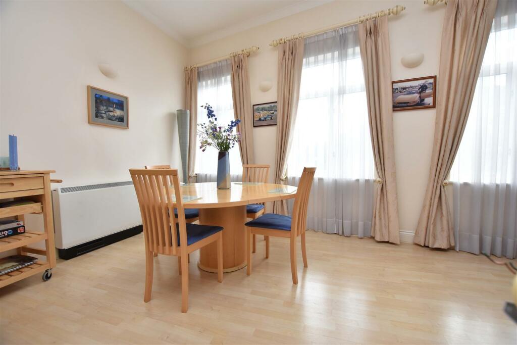 Additional image 4 of Victoria Bridge Road, Bath