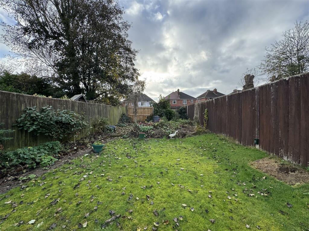 Additional image 43 of Warren Hill Road, Great Barr, Birmingham