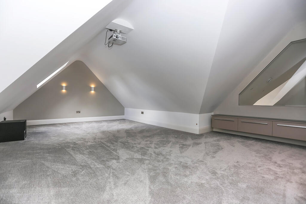 Additional image 54 of 21 The Crescent, Hampton-in-Arden, Solihull