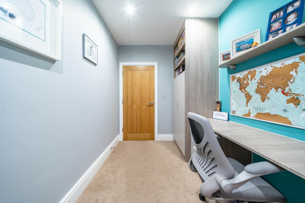 Additional image 7 of Whitefields Road, Solihull, B91 3NY