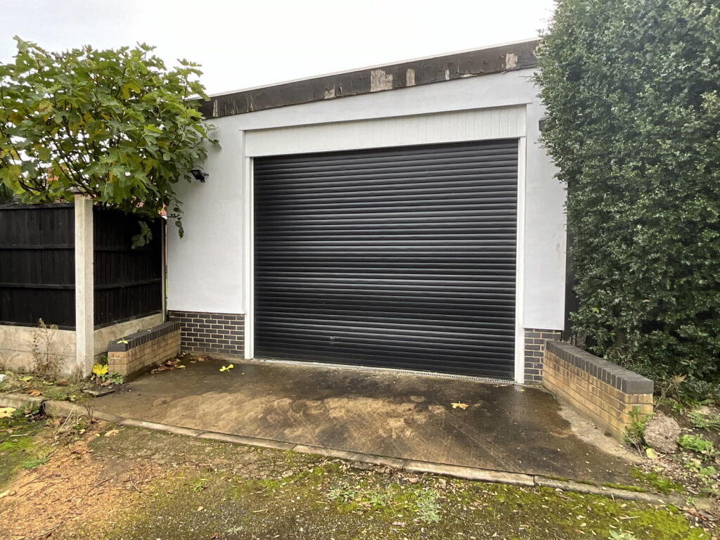 Additional image 24 of HALESOWEN, Newfield Crescent
