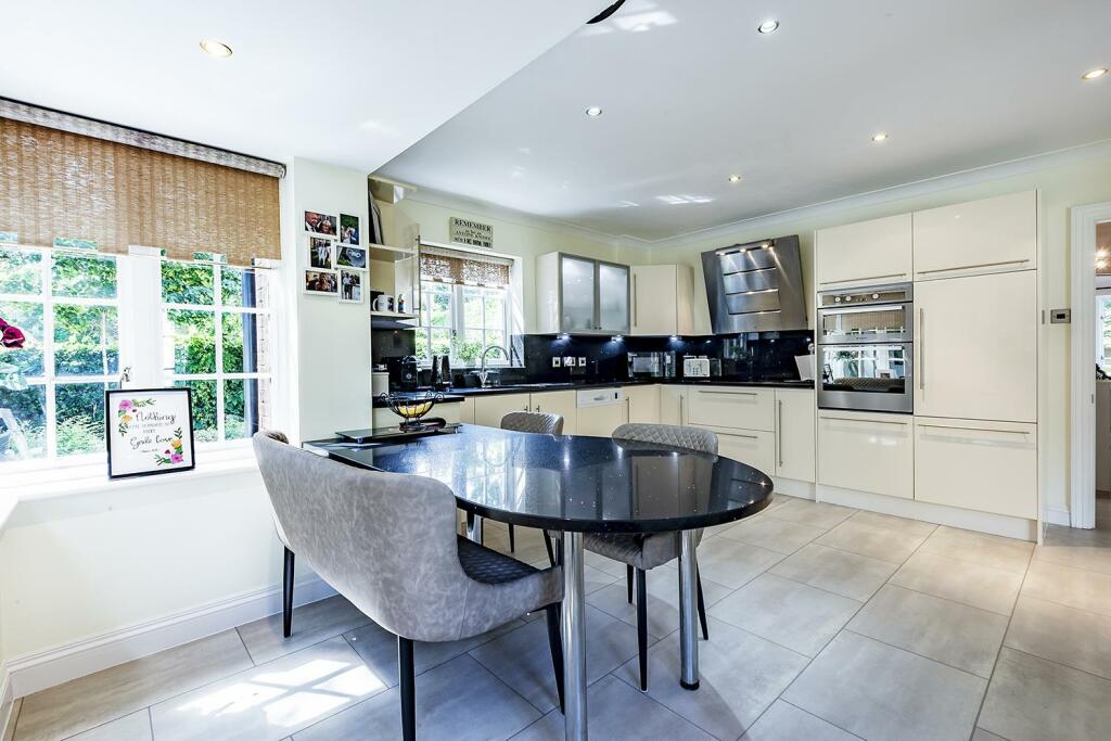 Additional image 7 of Spring Close, Solihull