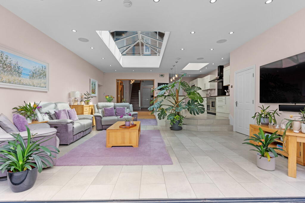 Additional image 7 of Kineton Green Road, Solihull, B92 7EF